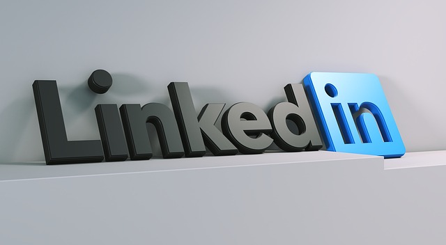 Blending Organic And Paid Social Media With LinkedIn